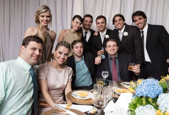 Como escolher roupas de gala para casamento?