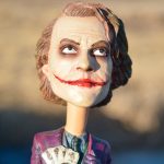 A saúde mental na sociedade dos sorrisos editados